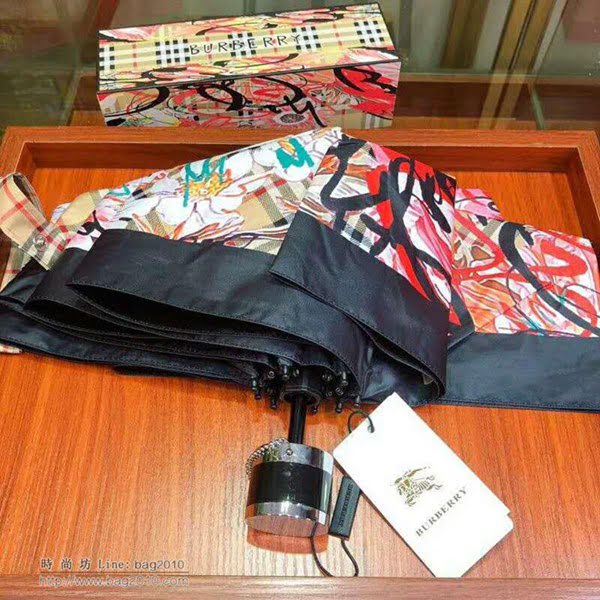 BURBERRY巴寶莉傘 專櫃夏季新款 最新火爆款 五折口袋傘 防曬隔熱 防紫外線  zm1036